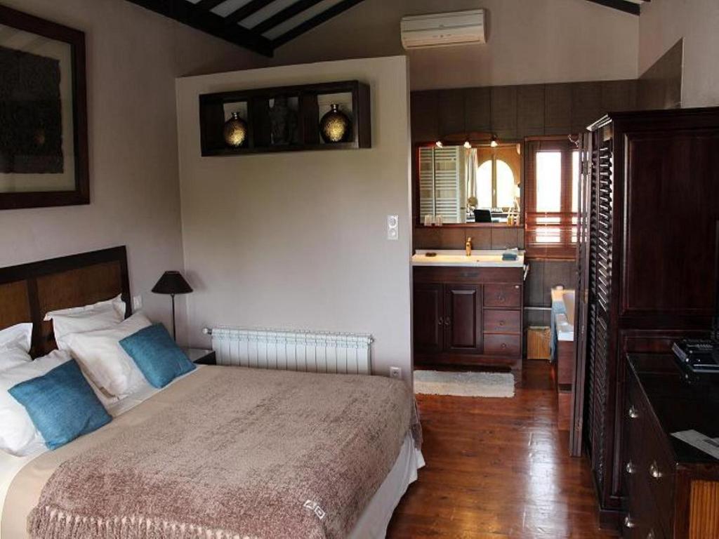 Bed and Breakfast Domaine Saint Nicolas Perpignan Pokoj fotografie
